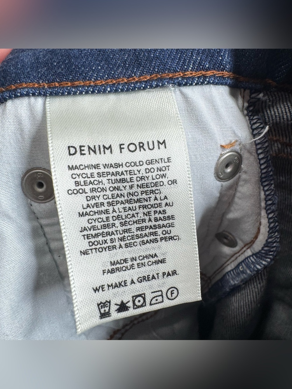 Aritzia Denim Forum Arlo High Rise Straight Button Fly Dark Wash Jeans 25 28L - Picture 8 of 10